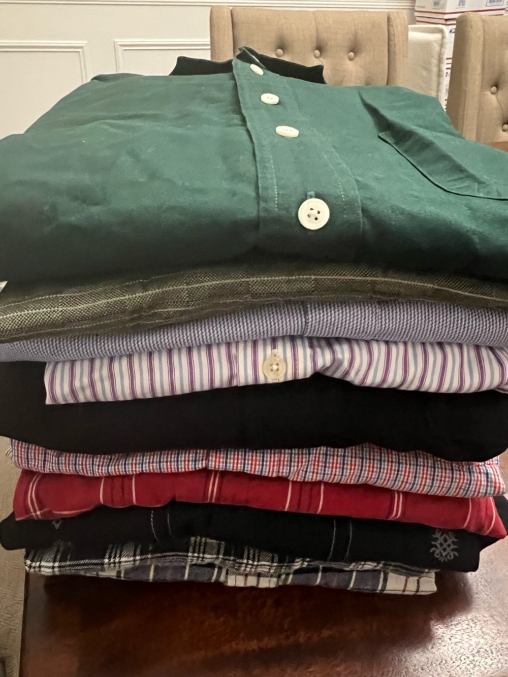 11 Pc Men’s XL Button Up Dress Shirt Polo Bundle Tommy Hilfiger Michael Kors IZO